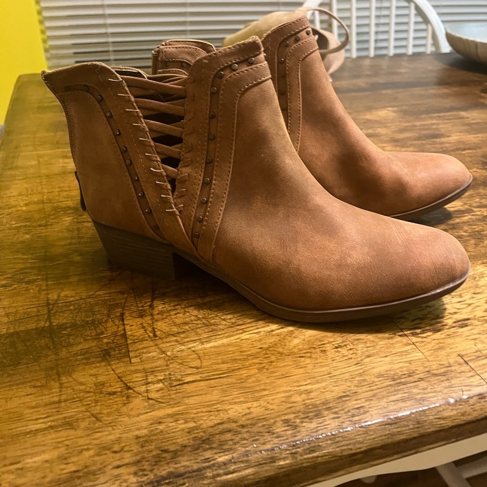 Sugar Boots — Never been worn